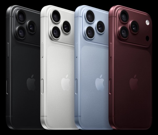 iPhone 18 Pro Max in vier Farben: Schwarz, Weiß, Hellblau und Dunkelrot